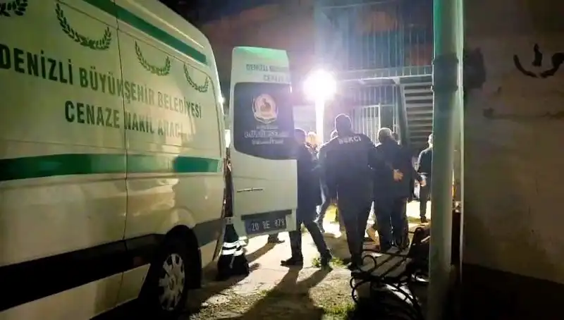 Besicinin Korkunç Ölümü: Yem Karma Makinesinde Hayatını Kaybetti