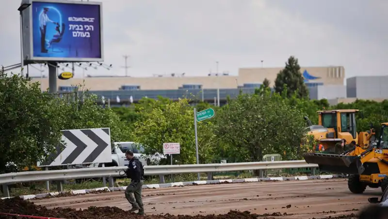 Husiler, İsrail'in Havalimanını Balistik Füze ile Vurdu: Gelişmeler Neler?