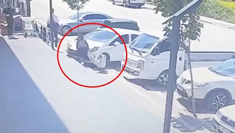 Yalova'da Lise Öğrencisi Aracın Altında Kaldı: Korkunç Kaza Detayları