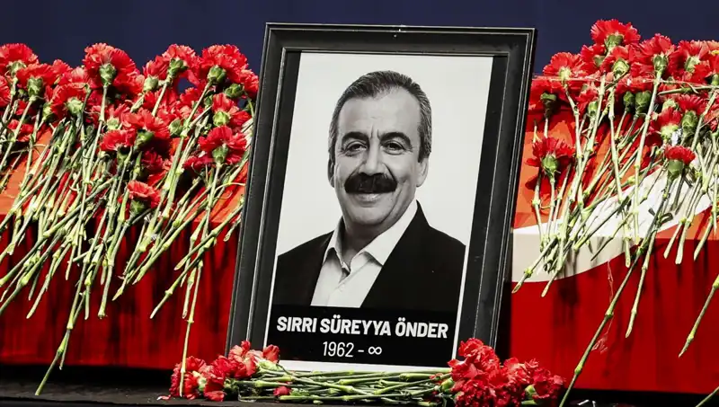 Meclis’te Sırrı Süreyya Önder Anması: Taziyeler ve Anılar