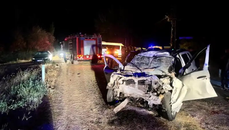 Ciple Traktör Çarpıştı: 5 Kişi Yaralandı, Kazanın Sebebi Ne?