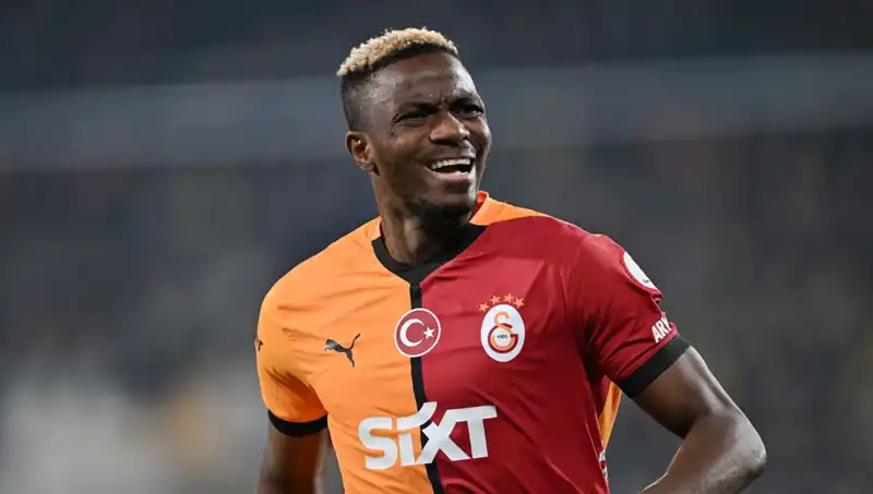 Osimhen İçin Sıcak Gelişmeler: Napoli ve Galatasaray’a Veda mı Ediyor?