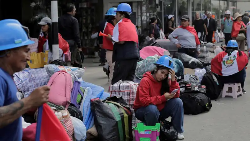 Peru'da Madenciler Sokaklara Döküldü: Protestolar ve Eylemler Nedenleri