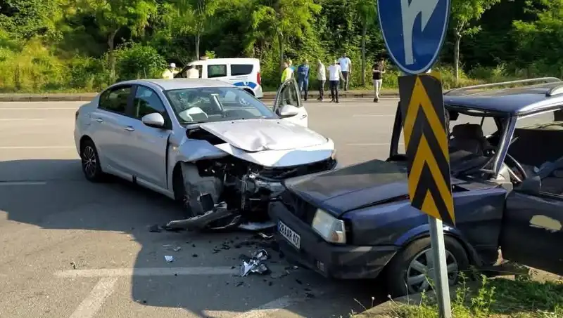 Görele’deki Korkunç Kaza: Araç Camından Fırlayan Sürücü Hayatını Kaybetti