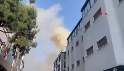 İstanbul’da Yangın Paniği: 4 Katlı İş Merkezinde Korkutan Anlar