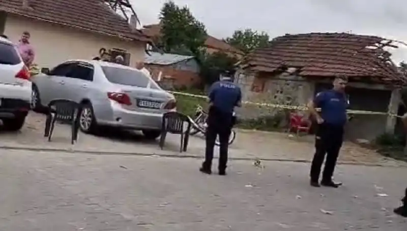 Tuvalette Kapana Kısılan Cinayet Şüphelisi Neler Yaşandı?