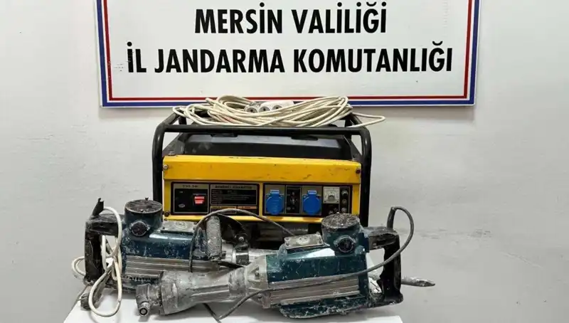 Mersin’de Kaçak Kazı Operasyonu: Suçlular Gözaltına Alındı!