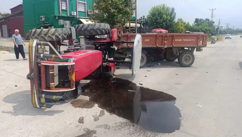 Traktör ve Otomobil Çarpıştı: Kaza Sonrası İki Yaralı