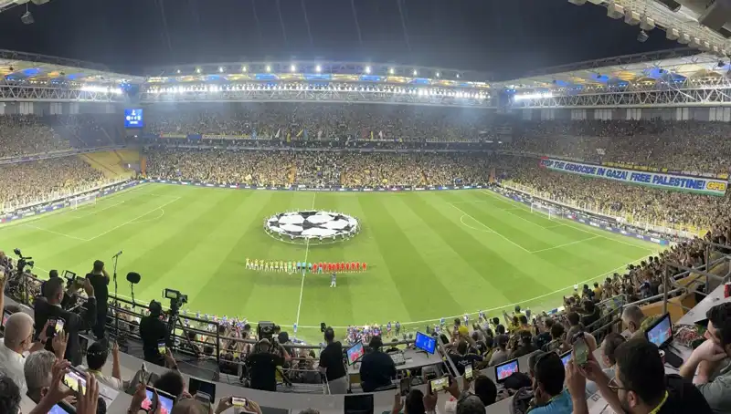 Fenerbahçe Maçında Karaborsa Bilete Şok Tutuklama: Taraftarlar Ne Düşünüyor?