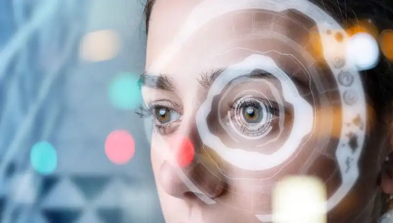 Yeni Kontakt Lens ile Gözler Kapalıyken Görme Deneyimi