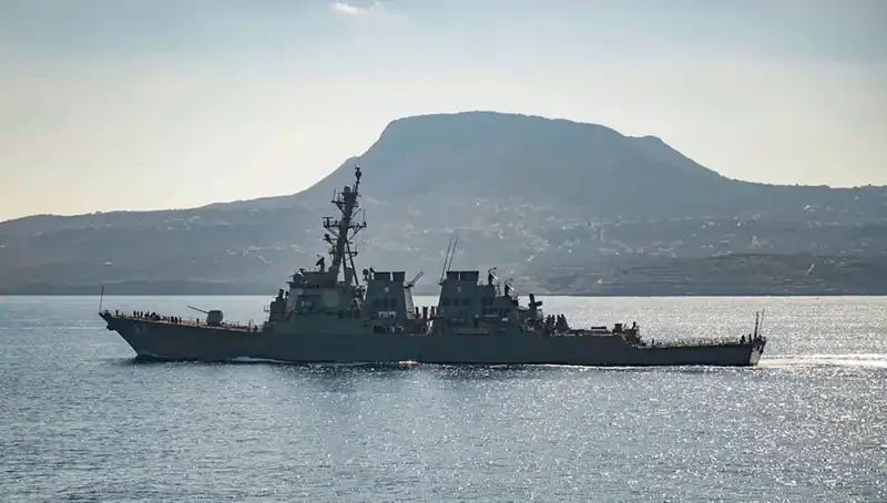 ABD'nin Yunanistan'daki Donanma Üssü: Stratejik Bir Kale Mi İnşa Ediliyor?