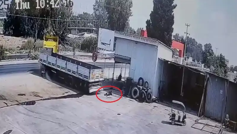 Genç İşçinin Hayatı Son Anda Kayıp Gitti: Korkunç Kaza!