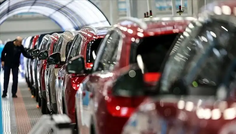 En Çok Satan Araç Markaları Açıklandı: Hangi Renk, Motor ve Yakıt Tercih Ediliyor?