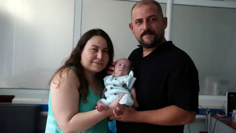 800 Gram Doğup Hayata Tutunan Bebek: 5 Aylık Yaşam Mücadelesi