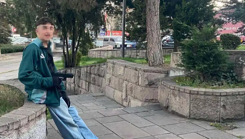 Yol verme Kavgası Can Aldı: Üç Kardeş ve Baba Gözaltında