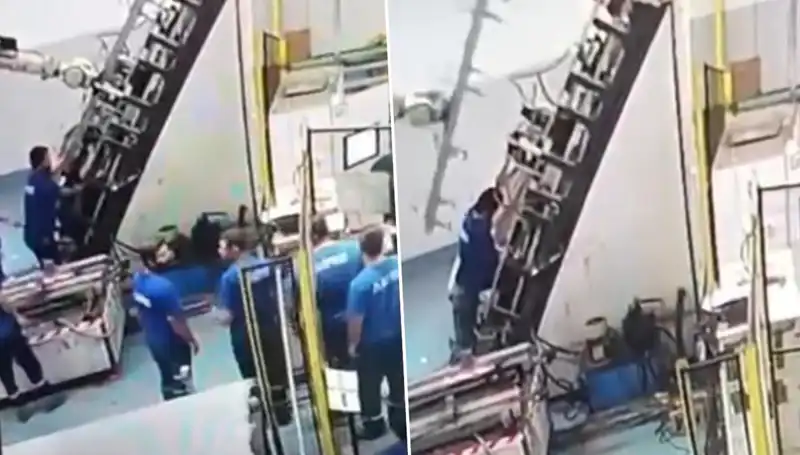 Fabrikada Tüyler Ürperten Kaza: Makine İşçinin Sırtına Saplandı
